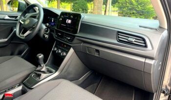 VOLKSWAGEN TROC BUSINESS 1.0TSi 115CV AÑO 2024 lleno