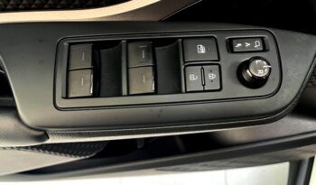 TOYOTA CHR ACTIVE 125H HYBRID AÑO 2021 lleno