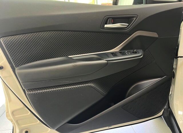 TOYOTA CHR ACTIVE 125H HYBRID AÑO 2021 lleno