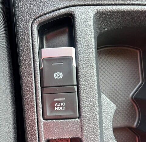 VOLKSWAGEN TROC BUSINESS 1.0TSi 115CV AÑO 2024 lleno