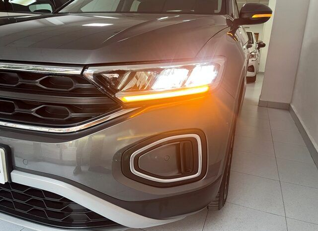 VOLKSWAGEN TROC BUSINESS 1.0TSi 115CV AÑO 2024 lleno