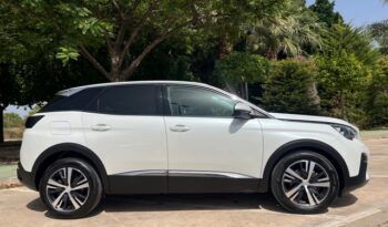 PEUGEOT 3008 ALLURE PACK 1.2i 130CV AÑO 2019 lleno