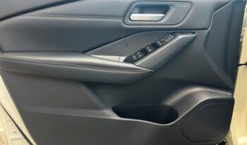 NISSAN QASHQAI ACENTA 1.3i 140CV HYBRID AÑO 2021 lleno