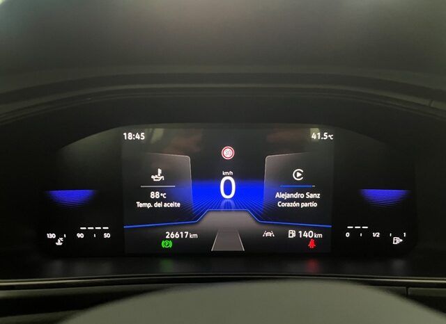 VOLKSWAGEN TROC BUSINESS 1.0TSi 115CV AÑO 2024 lleno