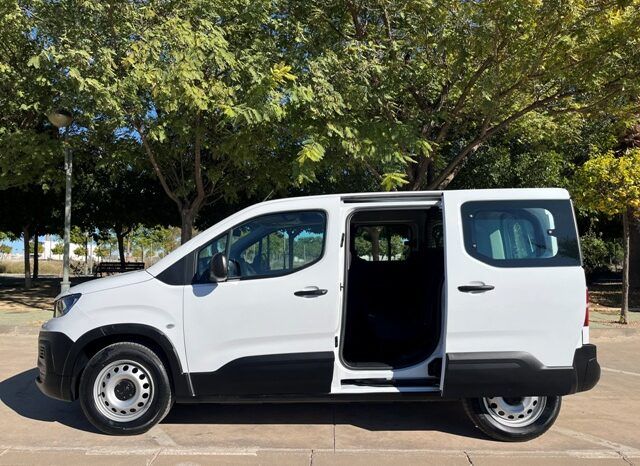 PEUGEOT RIFTER ACTIVE PACK BUSINESS 1.5HDI 100CV MODELO 2024 lleno