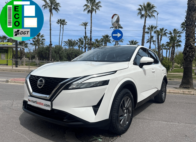 NISSAN QASHQAI ACENTA 1.3i 140CV HYBRID AÑO 2021 lleno