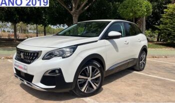 PEUGEOT 3008 ALLURE PACK 1.2i 130CV AÑO 2019 lleno