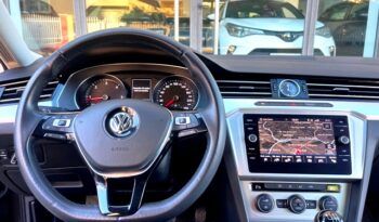VOLKSWAGEN PASSAT ADVANCE 2.0TDi 150CV AÑO 2018 lleno