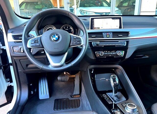 BMW X1 ADVANTAGE SPORT 1.8dA 150CV AUTOMATICO AÑO 2022 lleno