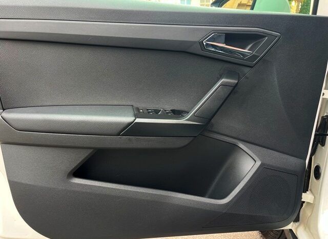 SEAT ARONA STYLE 1.0TSi AÑO 2019 lleno