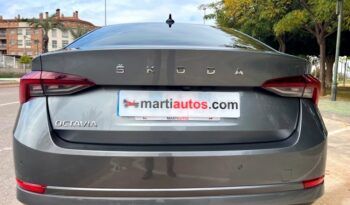 SKODA OCTAVIA AMBITION 2.0TDi 150CV AÑO 10-2022 lleno