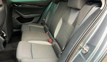 SKODA OCTAVIA AMBITION 2.0TDi 150CV AÑO 10-2022 lleno