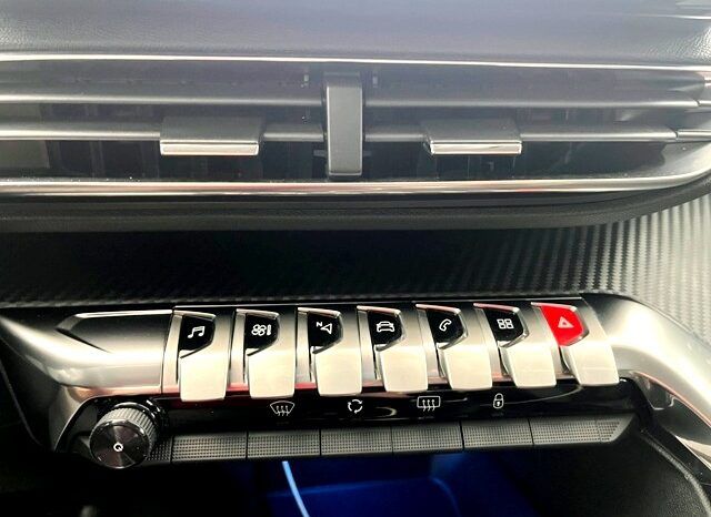 PEUGEOT 3008 ACTIVE PACK 1.5HDI 130CV AÑO 2021 lleno