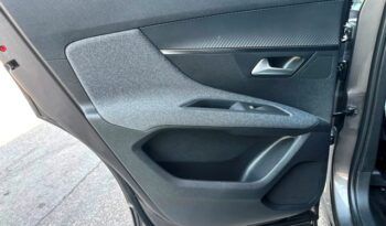 PEUGEOT 3008 ACTIVE PACK 1.5HDI 130CV AÑO 2021 lleno