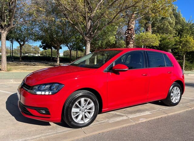 VOLKSWAGEN GOLF READY2GO 1.6TDi 115CV AÑO 2019 lleno