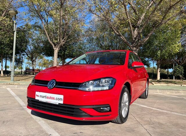VOLKSWAGEN GOLF READY2GO 1.6TDi 115CV AÑO 2019 lleno