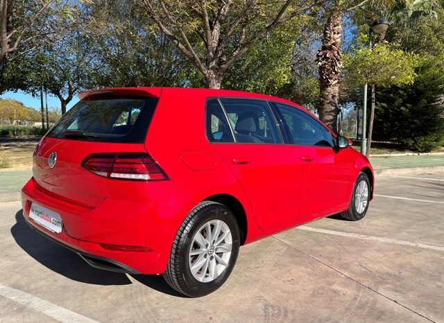 VOLKSWAGEN GOLF READY2GO 1.6TDi 115CV AÑO 2019 lleno