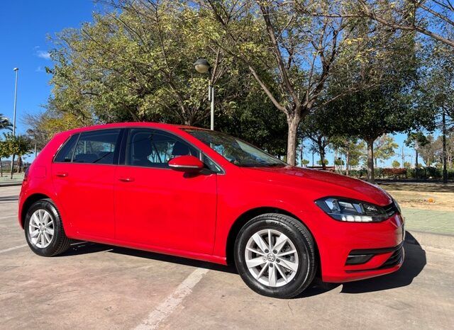 VOLKSWAGEN GOLF READY2GO 1.6TDi 115CV AÑO 2019 lleno