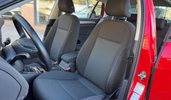 VOLKSWAGEN GOLF READY2GO 1.6TDi 115CV AÑO 2019 lleno