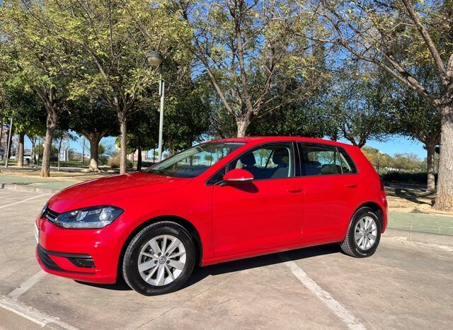 VOLKSWAGEN GOLF READY2GO 1.6TDi 115CV AÑO 2019 lleno