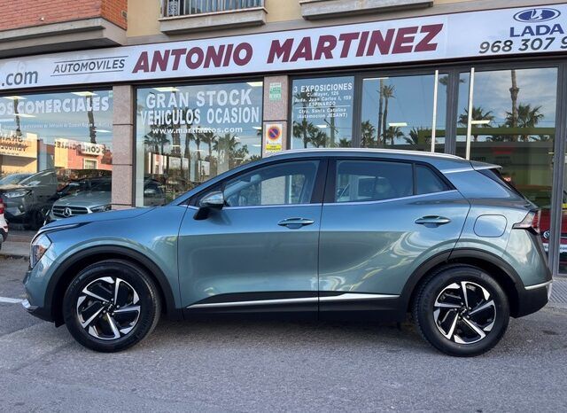 KIA SPORTAGE DRIVE 1.6TGDi 150CV HYBRID AÑO 2022 lleno