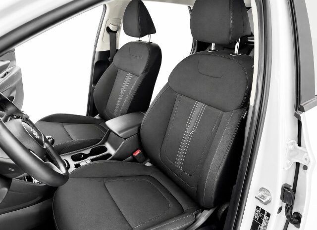 HYUNDAI TUCSON MAXX 1.6TGDi 150CV 48V HYBRID AÑO 12-2022 lleno