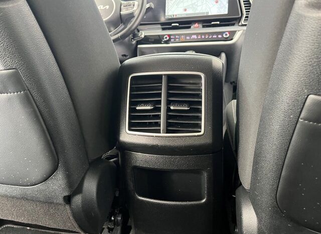 KIA SPORTAGE DRIVE 1.6TGDi 150CV HYBRID AÑO 2022 lleno