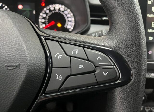 RENAULT CLIO (V) 1.5DCi 100CV 6 VELOCIDADES AÑO 11-2021 lleno