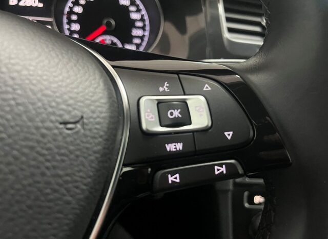 VOLKSWAGEN GOLF READY2GO 1.6TDi 115CV AÑO 2019 lleno