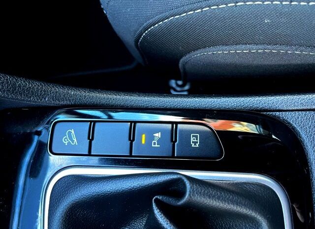 KIA SPORTAGE 1.6CRDi 136CV HYBRID AÑO 2022 lleno