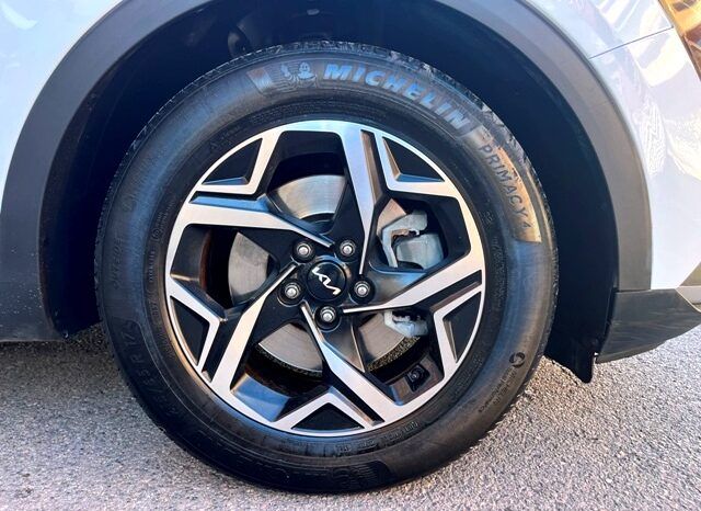 KIA SPORTAGE 1.6CRDi 136CV HYBRID AÑO 2022 lleno