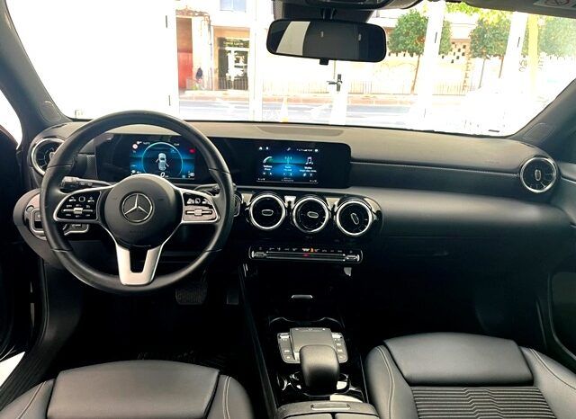 MERCEDES A180 AUTOMATICO AÑO 2021 lleno