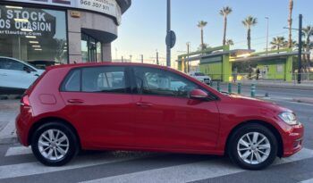 VOLKSWAGEN GOLF READY2GO 1.6TDi 115CV AÑO 2019 lleno