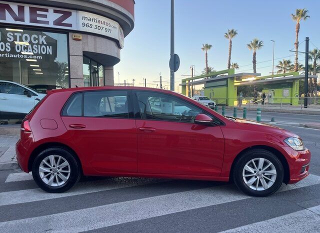 VOLKSWAGEN GOLF READY2GO 1.6TDi 115CV AÑO 2019 lleno