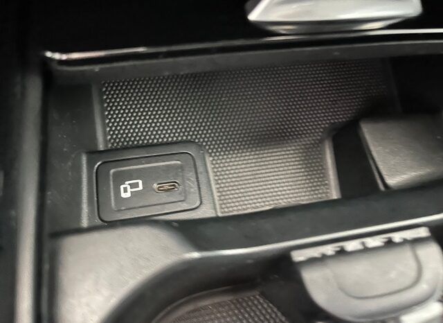 MERCEDES A180 AUTOMATICO AÑO 2021 lleno