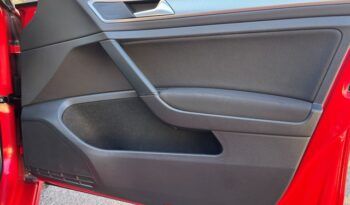 VOLKSWAGEN GOLF READY2GO 1.6TDi 115CV AÑO 2019 lleno