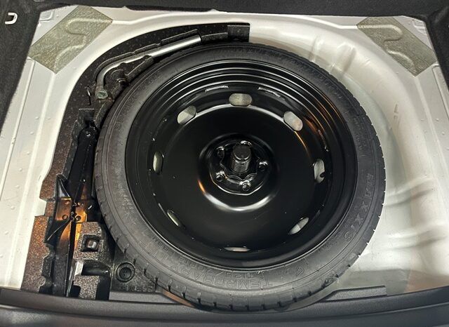 SEAT ATECA STYLE 1.0TSi 115CV 6 VELOCIDADES AÑO 2020 lleno