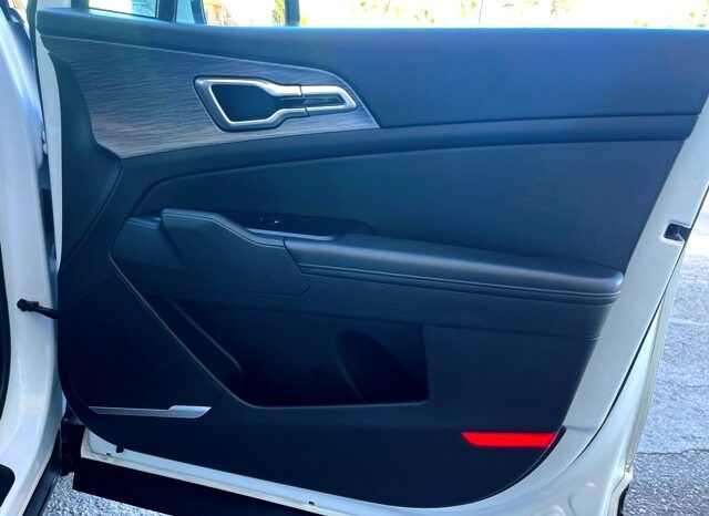 KIA SPORTAGE 1.6CRDi 136CV HYBRID AÑO 2022 lleno