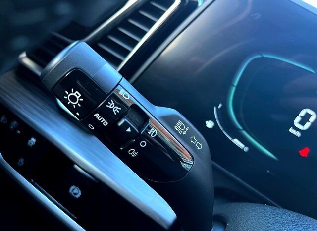 KIA SPORTAGE DRIVE 1.6TGDi 150CV HYBRID AÑO 2022 lleno