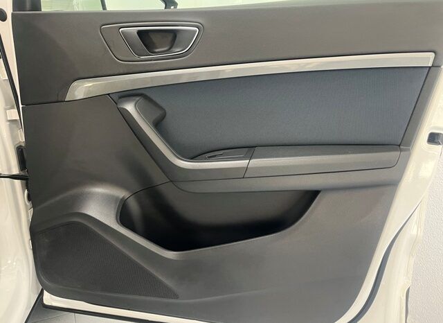 SEAT ATECA STYLE 1.0TSi 115CV 6 VELOCIDADES AÑO 2020 lleno