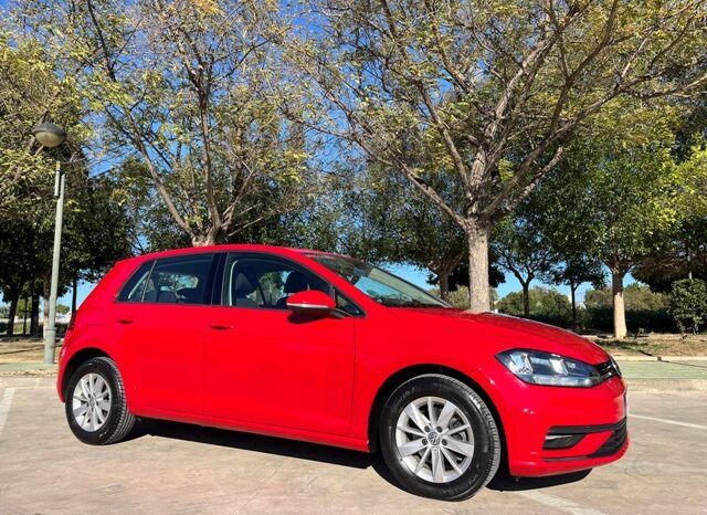 VOLKSWAGEN GOLF READY2GO 1.6TDi 115CV AÑO 2019 lleno