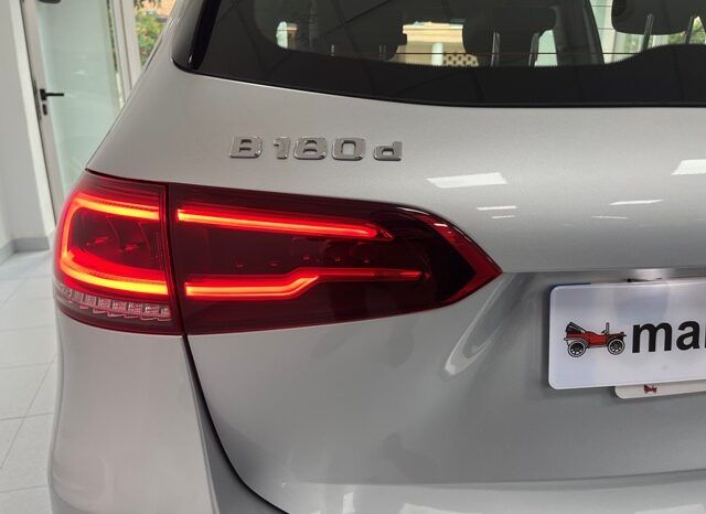MERCEDES-BENZ B180 CDi 2.0 115CV AUTOMATICO AÑO 2021 lleno