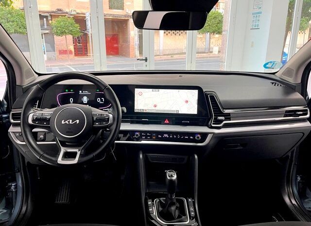 KIA SPORTAGE DRIVE 1.6TGDi 150CV HYBRID AÑO 2022 lleno