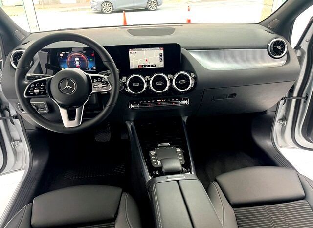 MERCEDES-BENZ B180 CDi 2.0 115CV AUTOMATICO AÑO 2021 lleno