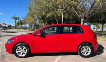 VOLKSWAGEN GOLF READY2GO 1.6TDi 115CV AÑO 2019 lleno
