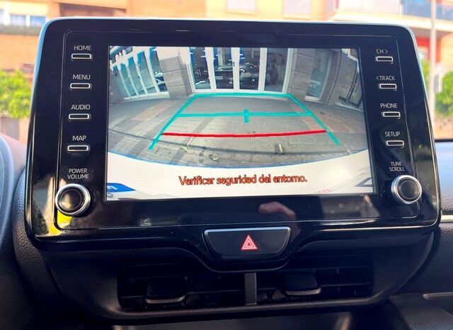 TOYOTA YARIS ACTIVE TECH 1.5 120H HYBRID MODELO 2022 lleno