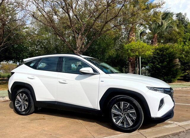 HYUNDAI TUCSON MAXX HYBRID 1.6 TGDi 150CV MODELO 2023 lleno