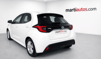 TOYOTA YARIS ACTIVE TECH 1.5 120H HYBRID MODELO 2022 lleno