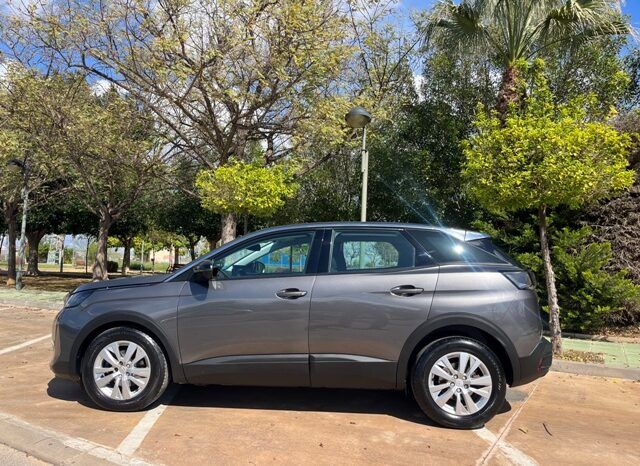 PEUGEOT 3008 ACTIVE PACK 1.5HDI 130CV MODELO 2022 lleno
