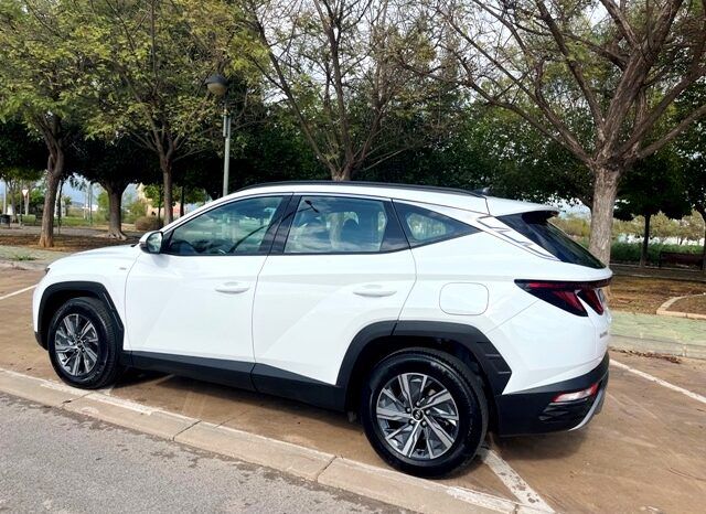 HYUNDAI TUCSON MAXX HYBRID 1.6 TGDi 150CV MODELO 2023 lleno